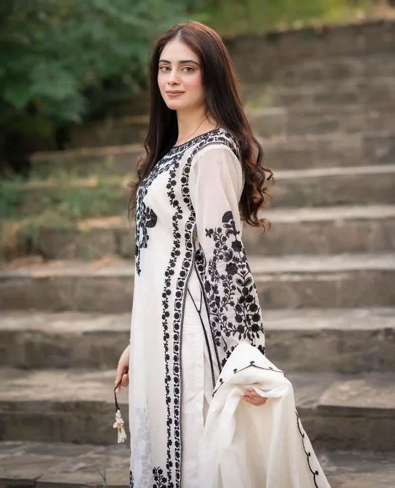 Dur-e-Fishan - 3 Piece Suit