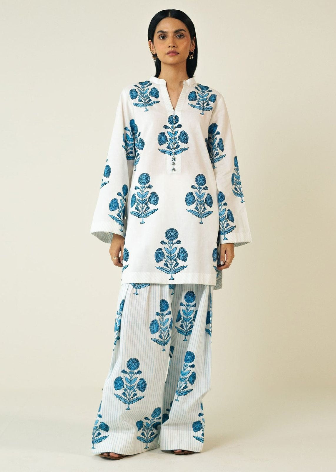 Minsa 2 pc - Printed Lawn Farshi Shalwar