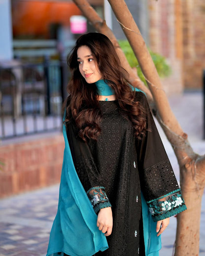 Sofia - 3 Piece Suit
