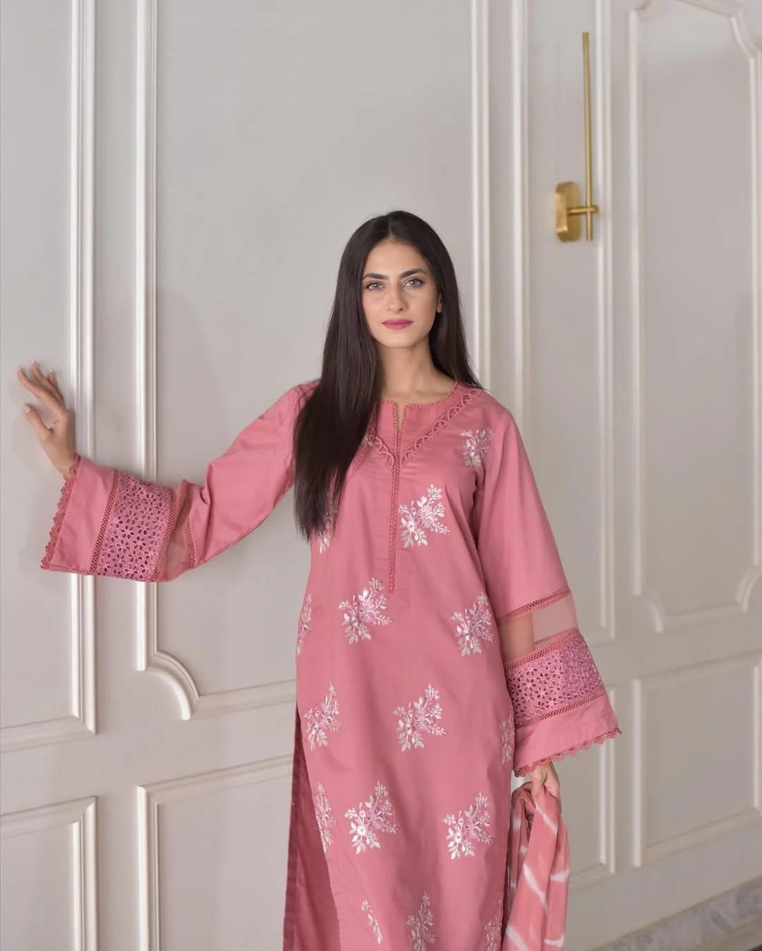 JENIFER EMBROIDED 3-PC