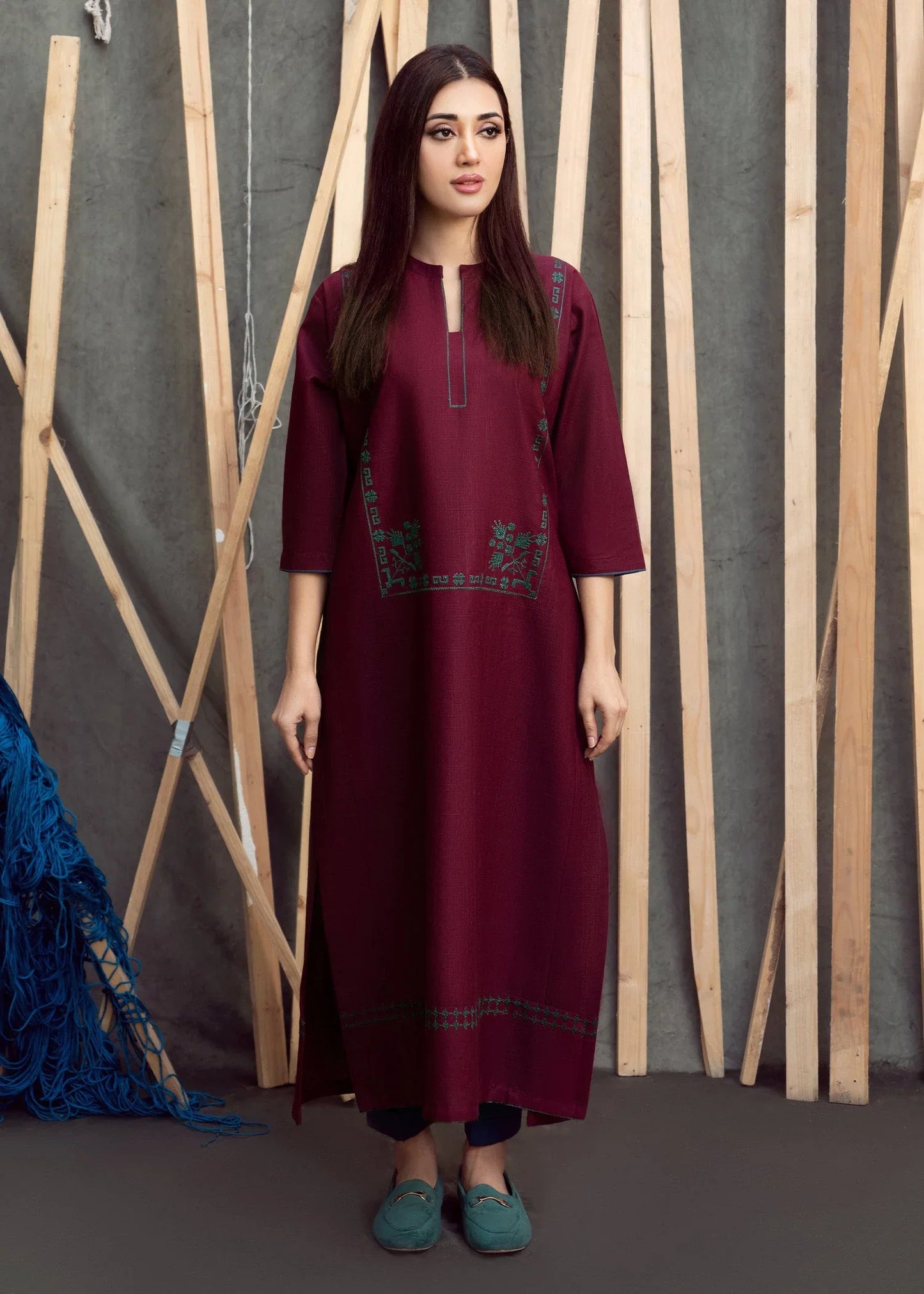 Sawera  Kurti