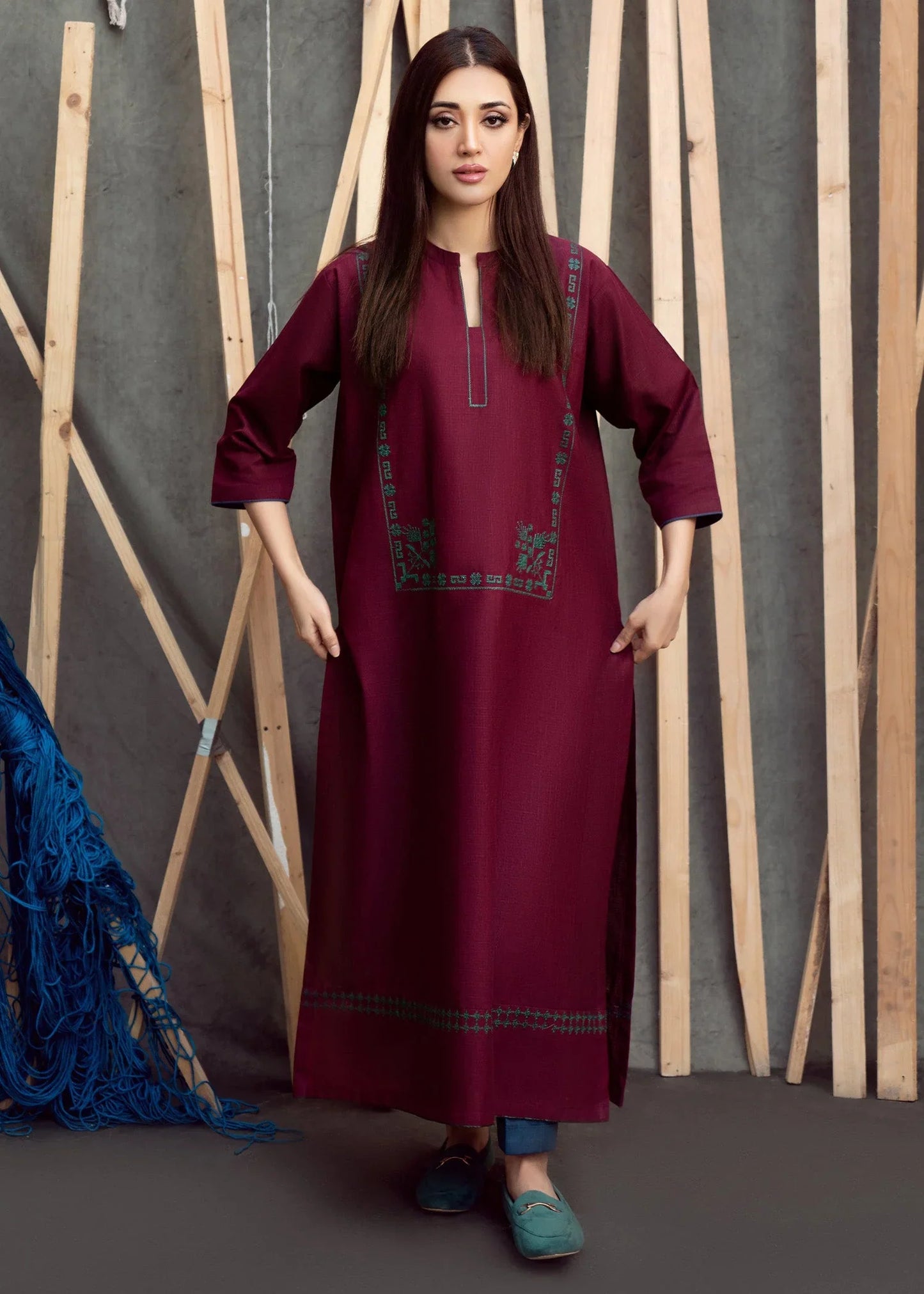 Sawera  Kurti