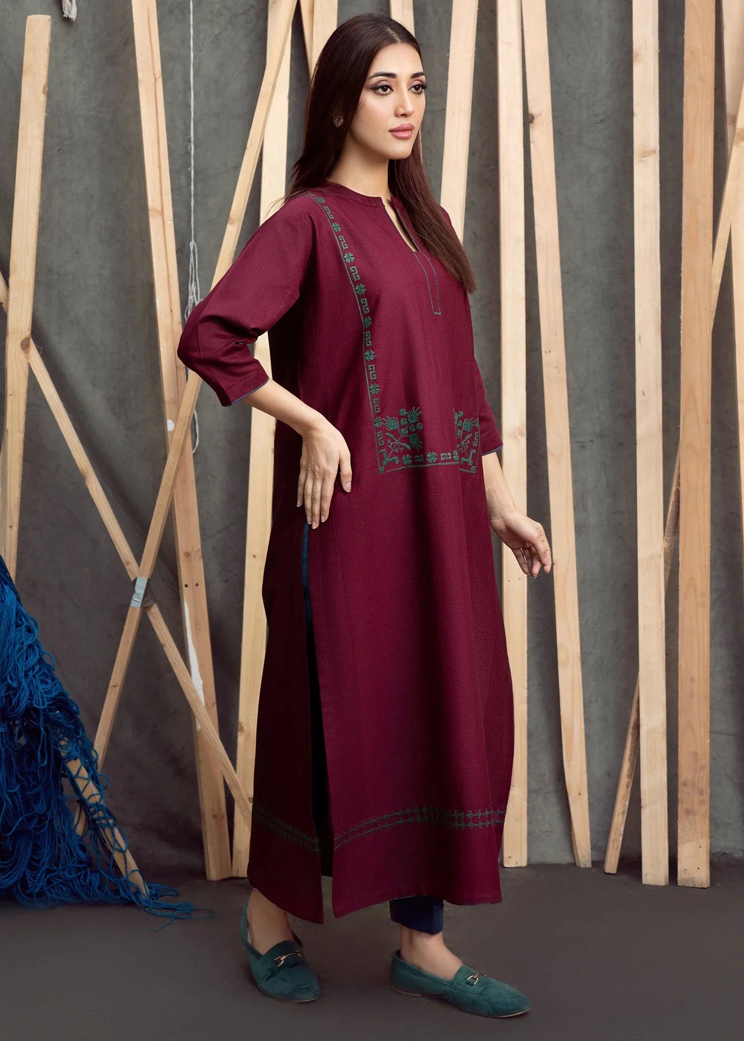 Sawera  Kurti
