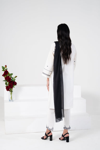 Noor Jahan - 3 Piece Suit