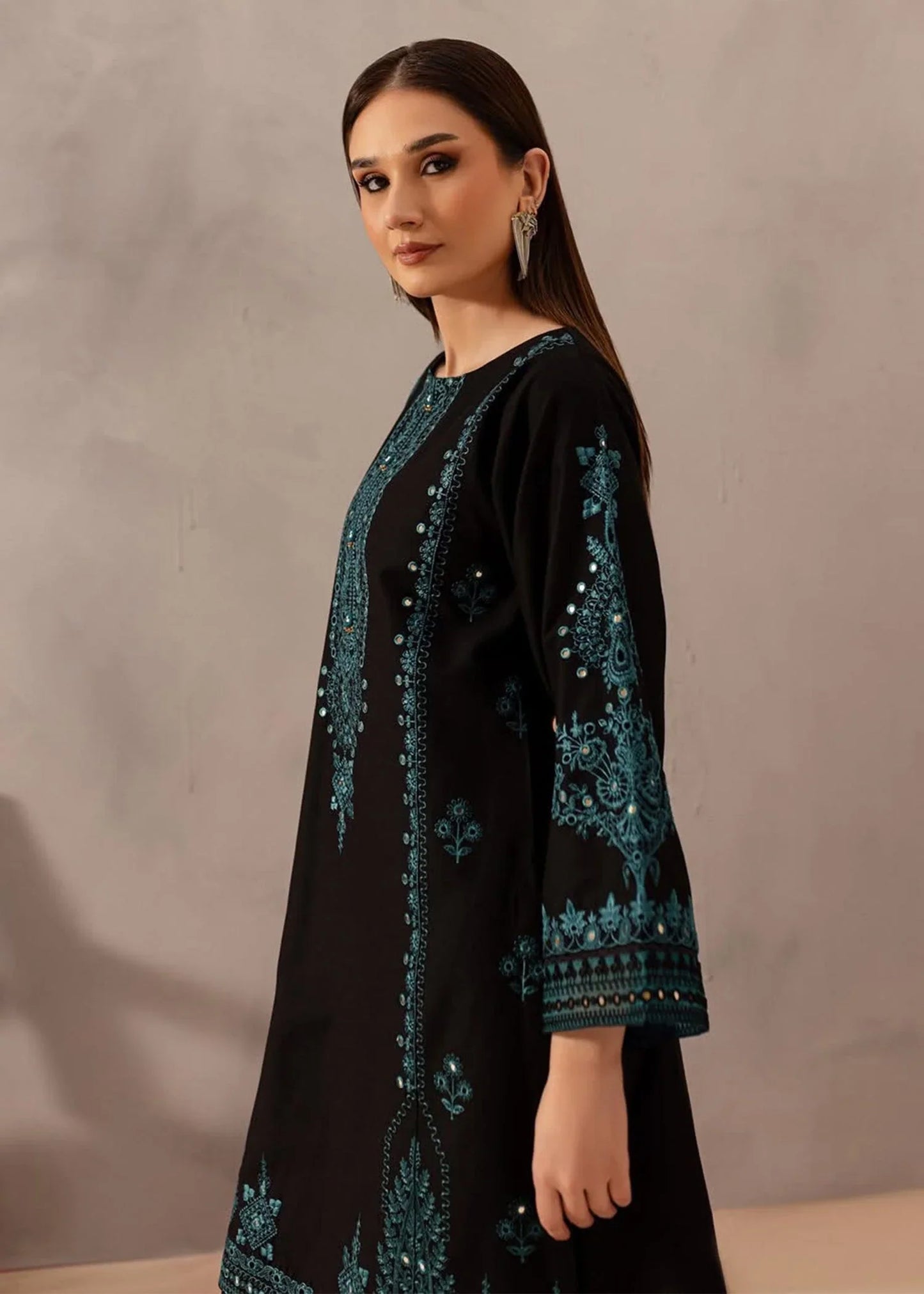 Kaamla - 2 Piece Suit