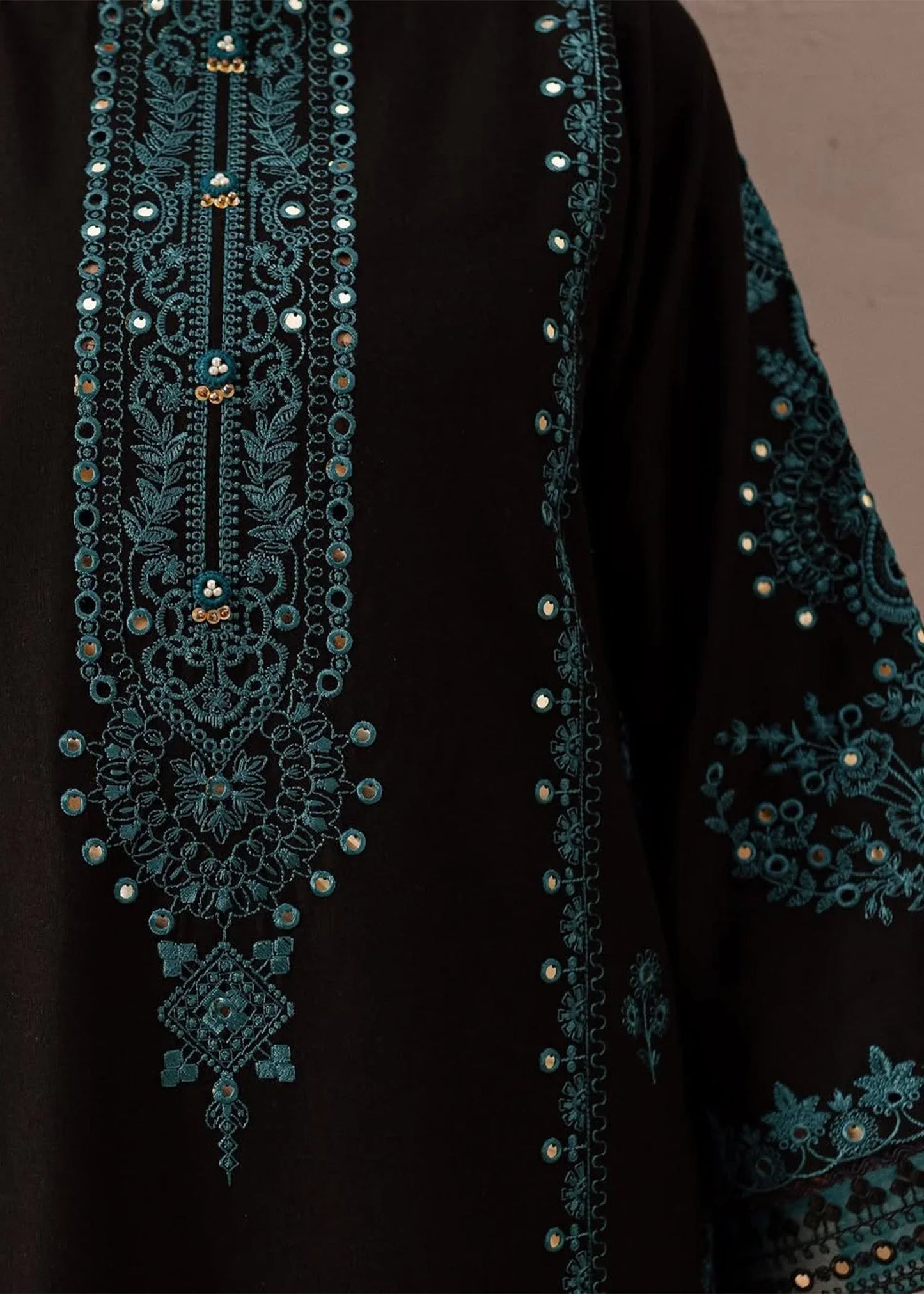 Kaamla - 2 Piece Suit