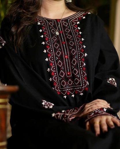 Black Luxe - 2 Piece Suit