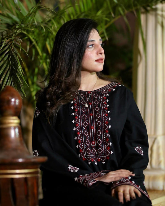 Black Luxe - 2 Piece Suit