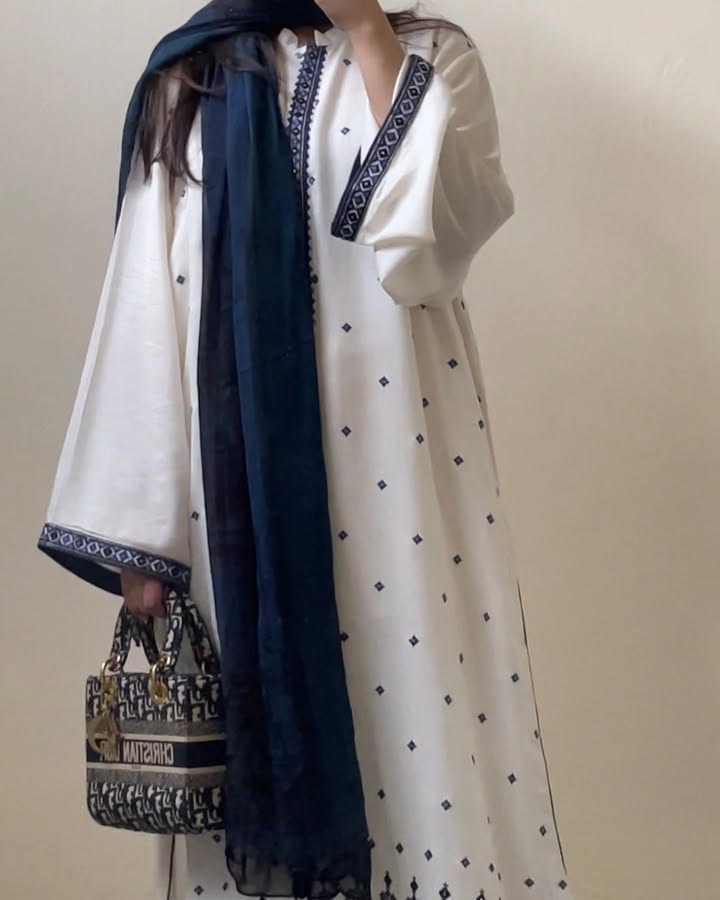 Vanzila - 3 Piece Suit