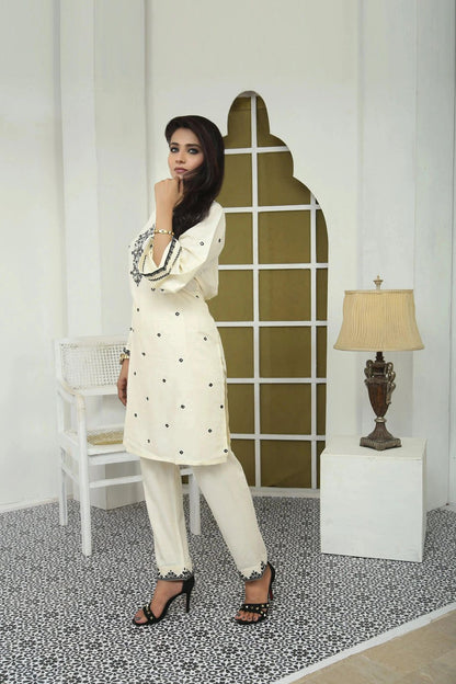 Noor Jahan - 3 Piece Suit